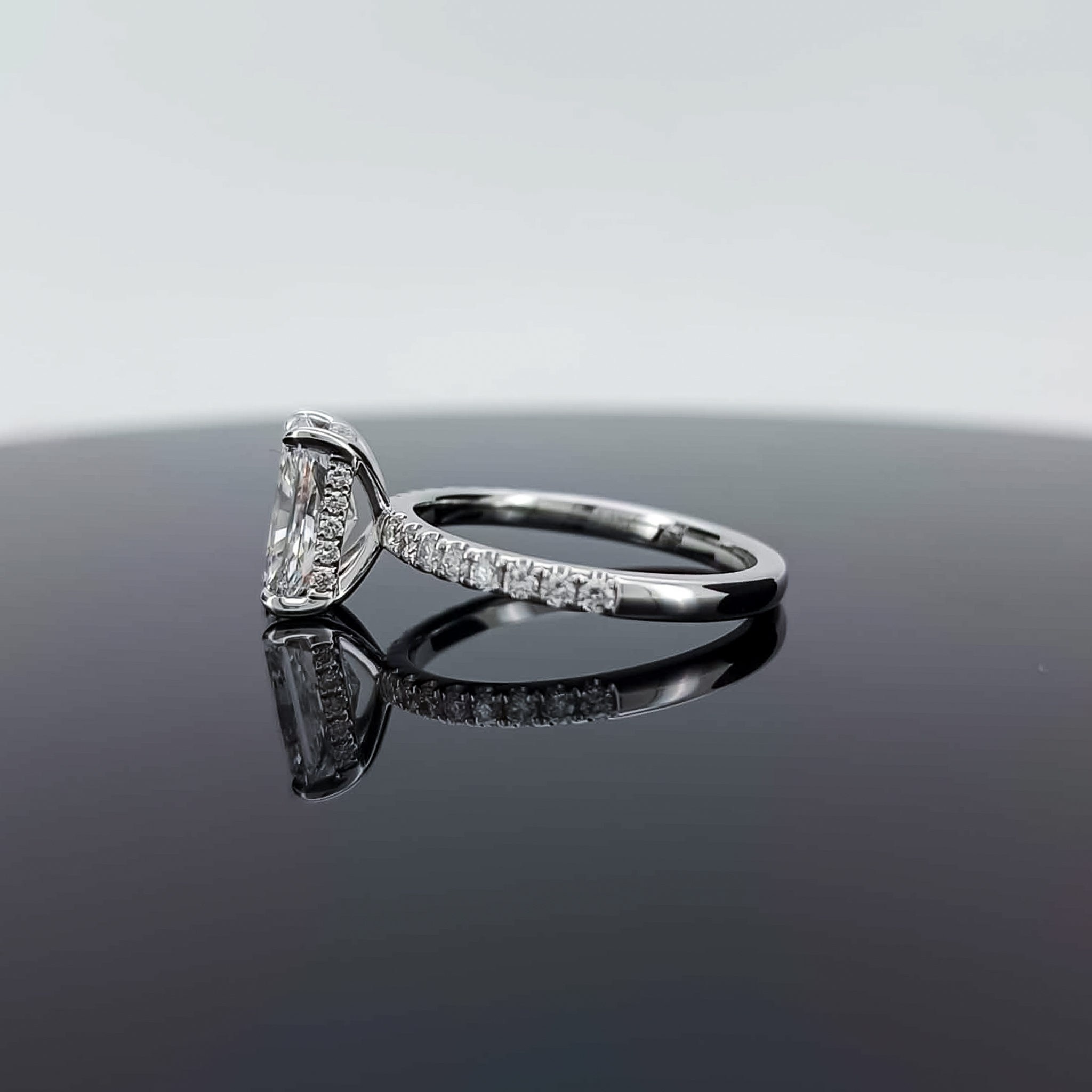 Radiant Cut Diamond Ring Angle
