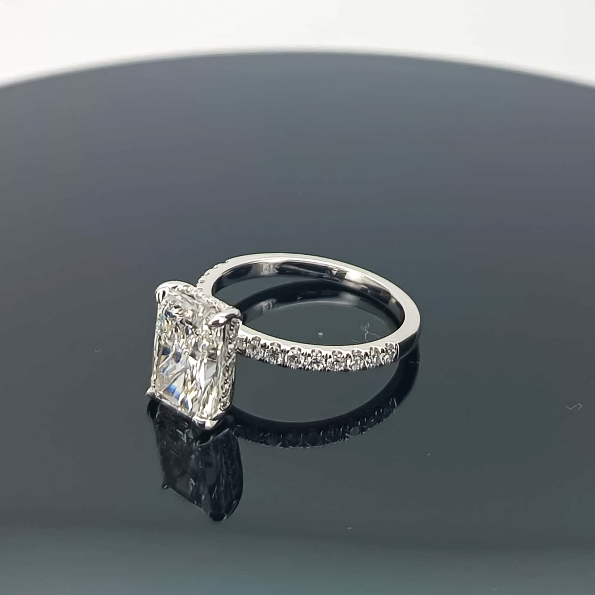 Radiant Cut Diamond Pavé Ring